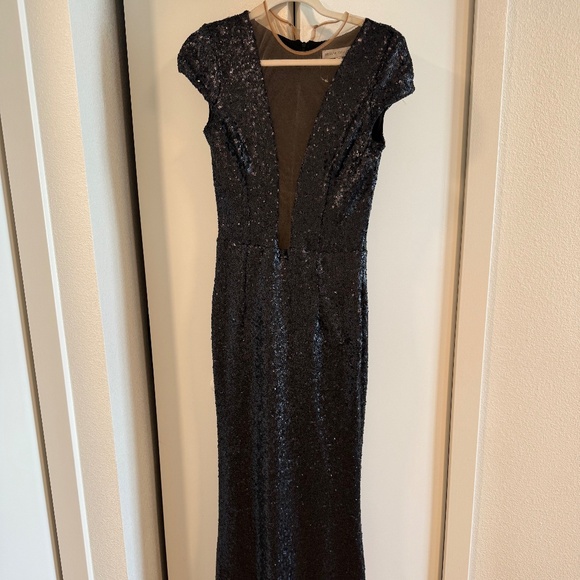 Dress the Population 'Michele' Sequin Gown - Picture 2 of 3